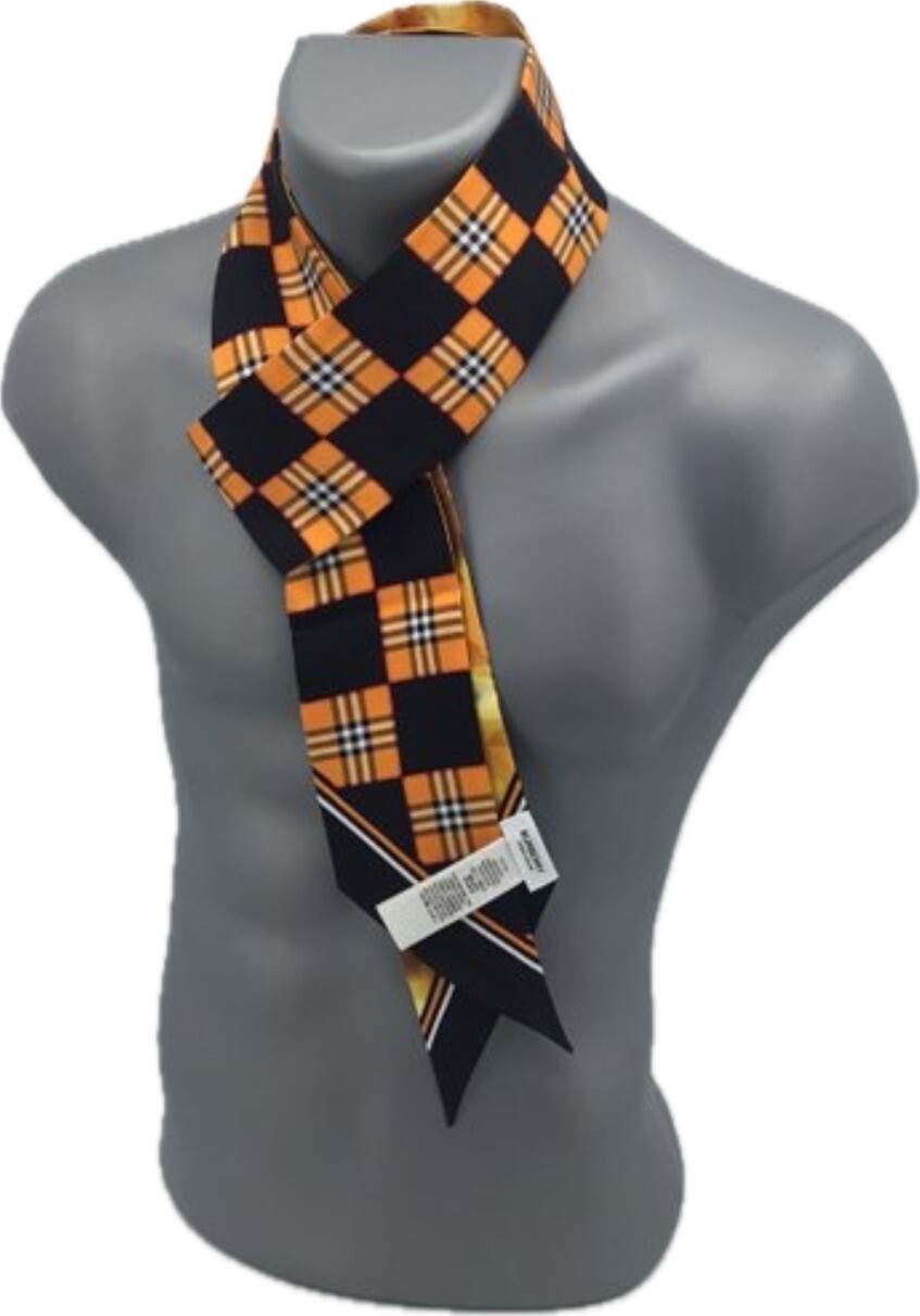 Burberry tour de cou réversible Tartan en soie 8x180