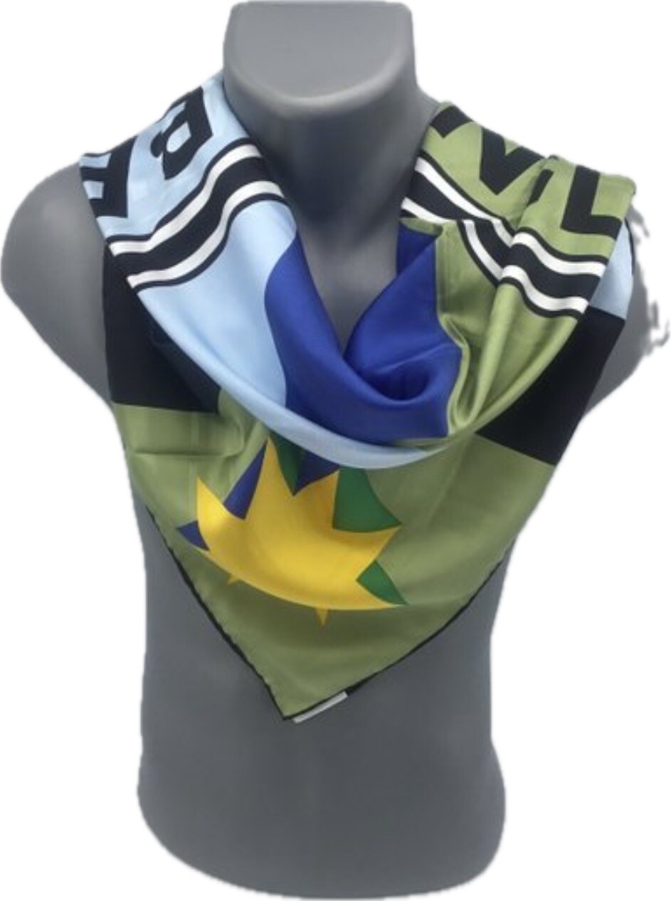 Burberry foulard, carré de soie 90x90