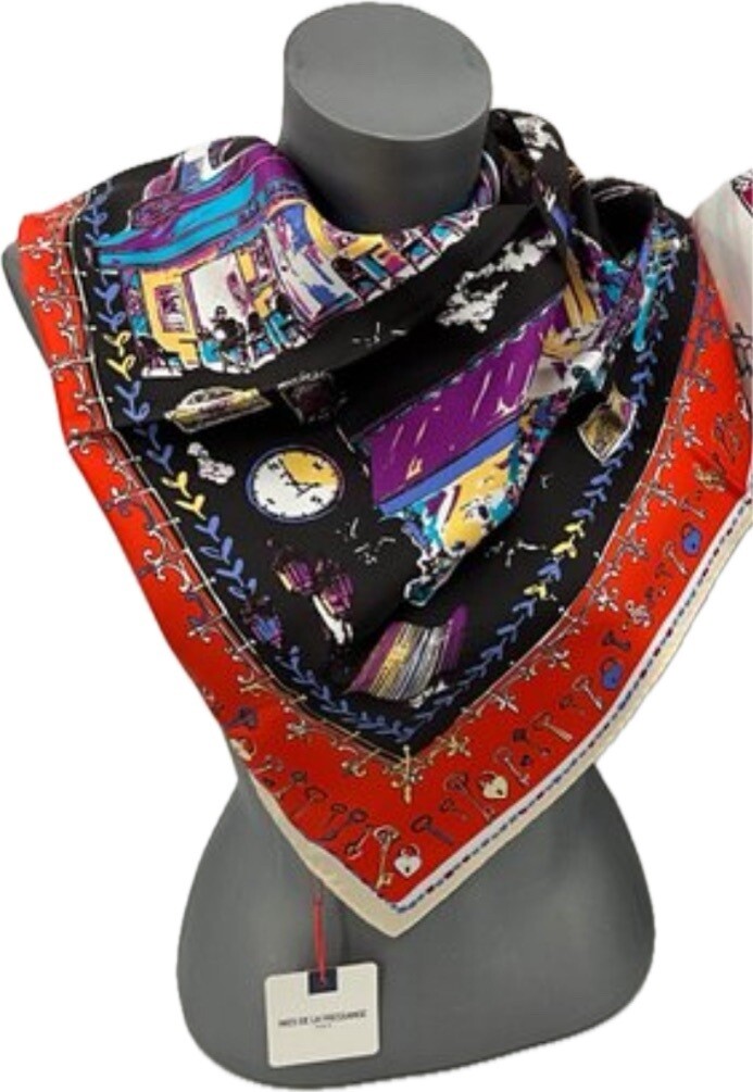 Inès de la Fressange carré de soie 65x65