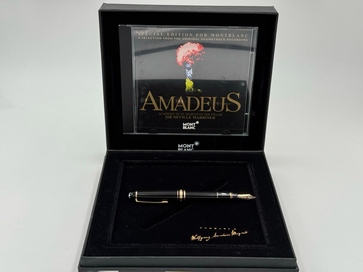 Montblanc Meisterstück hommage à Mozart stylo plume petit modèle