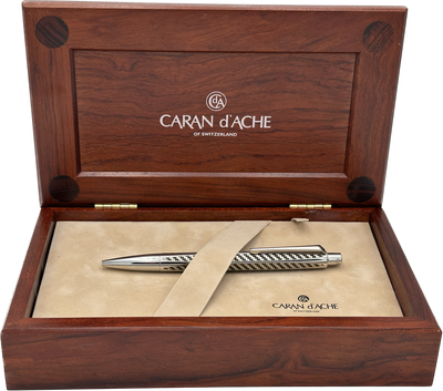 Caran d’Ache fiber version stylo bille