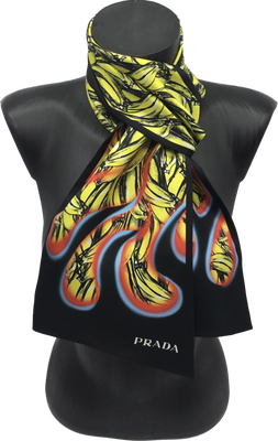 Prada foulard en soie 20x150