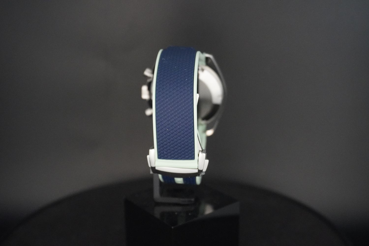 Saturn SS with Silicone Strap
