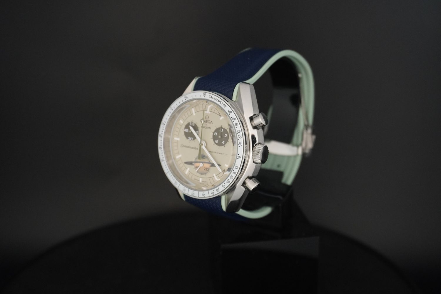 Saturn SS with Silicone Strap