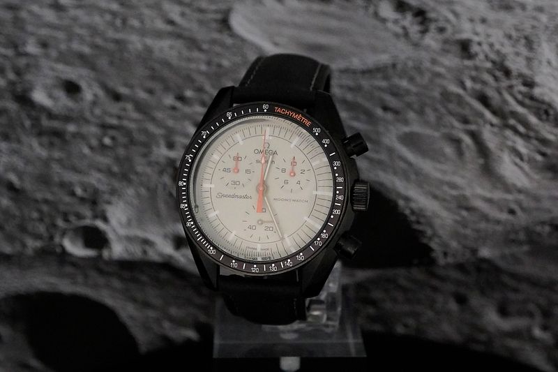 Jupiter Black SS with Leather Strap