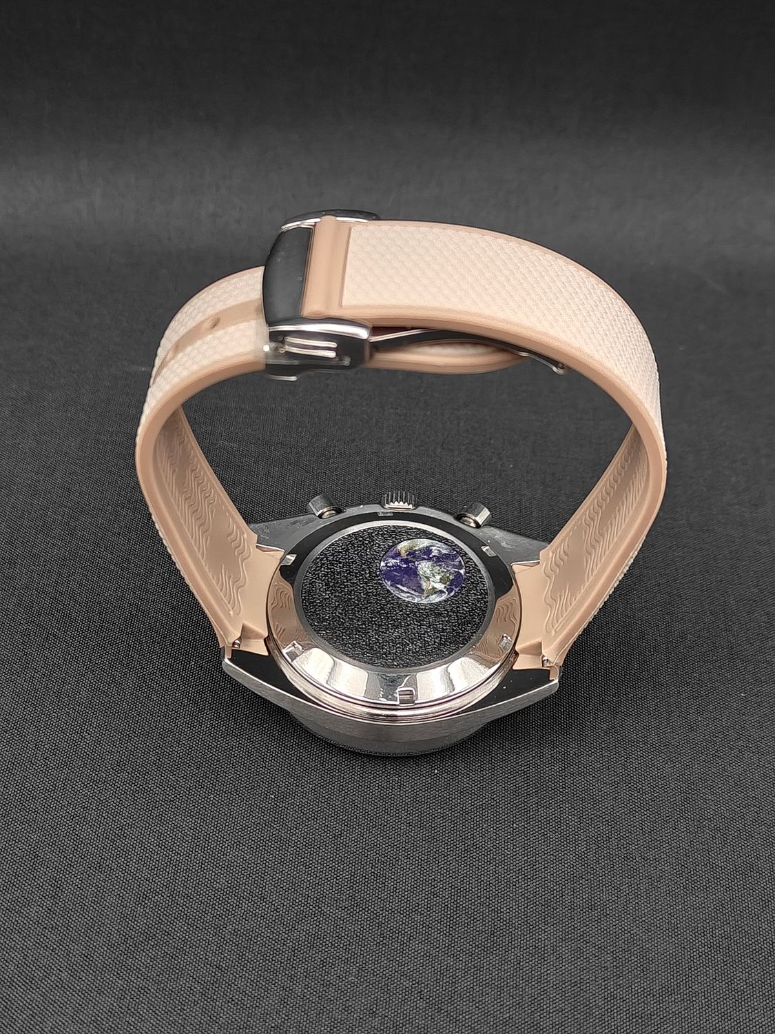 Earth SS with Silicone Strap