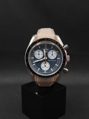 Earth SS with Silicone Strap