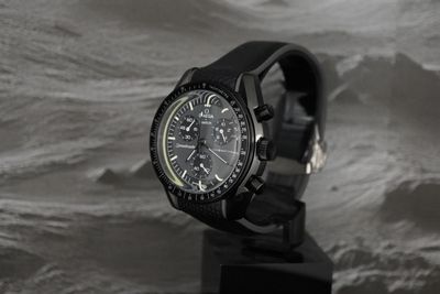 Mercury Black SS with Silicone Strap