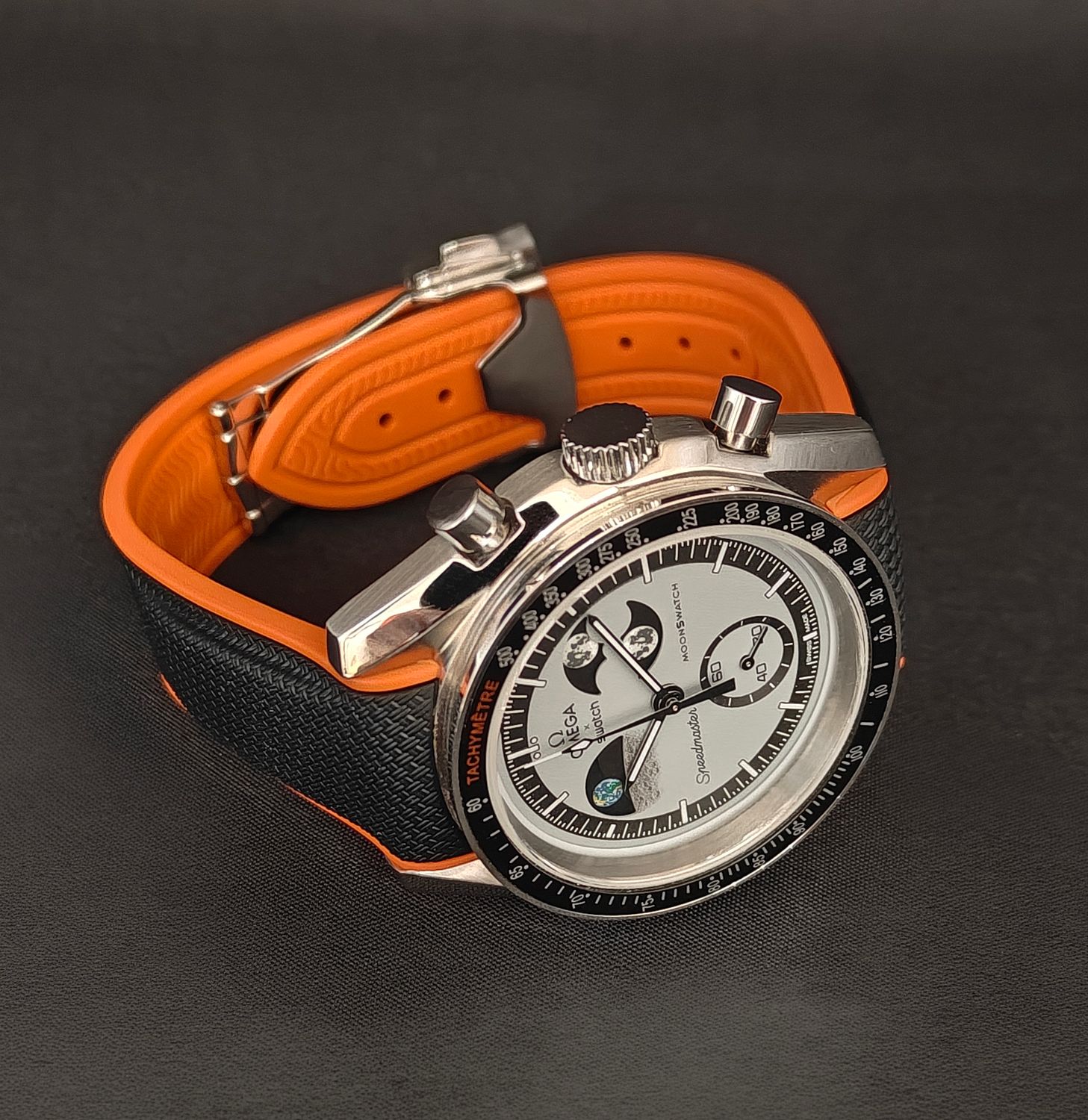 EarthPhase SS with Silicone Strap