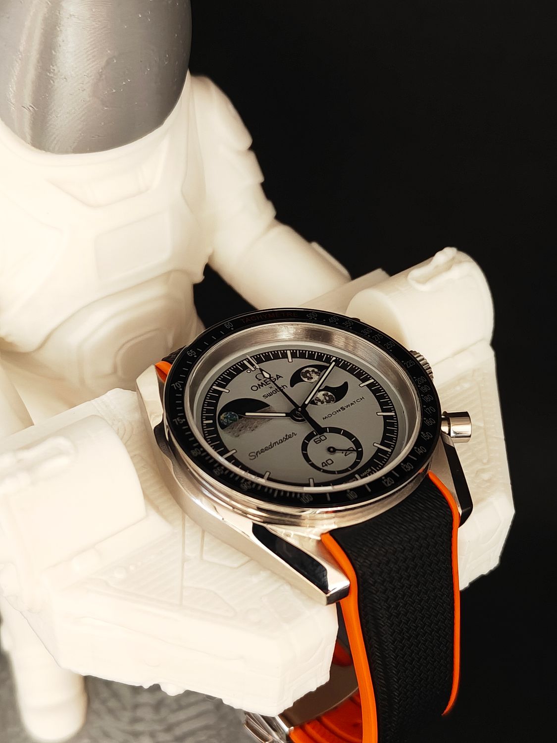 EarthPhase SS with Silicone Strap