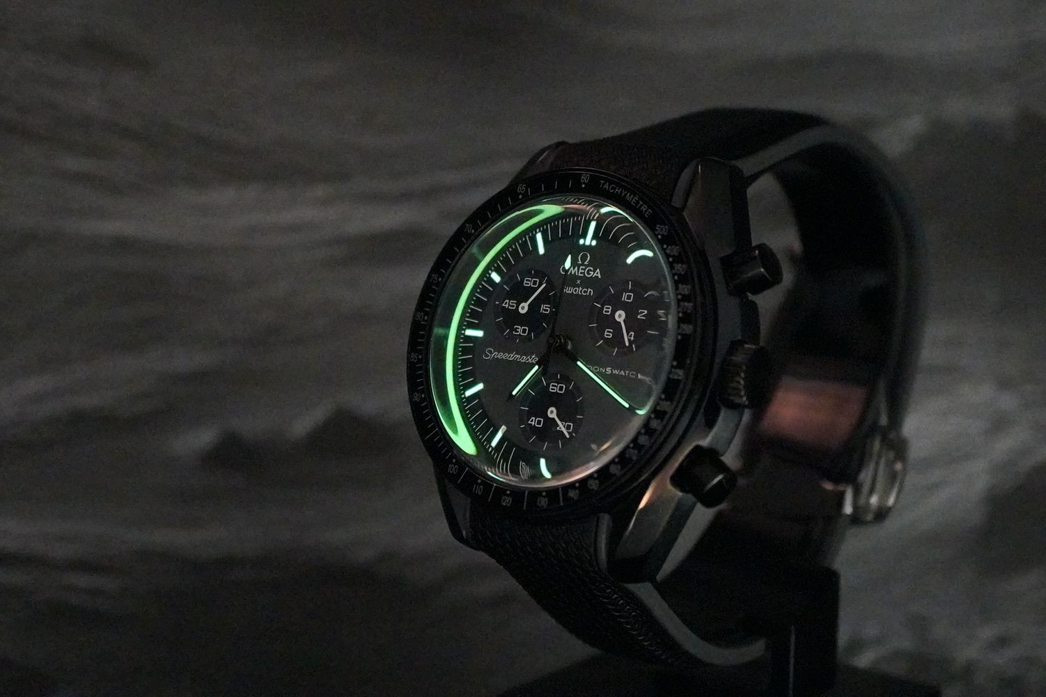 Moon Black SS with Silicone Strap