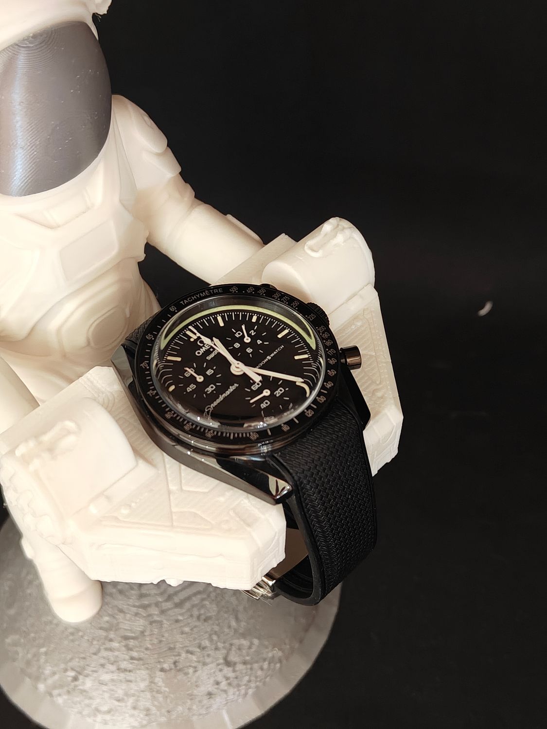 Moon Black SS with Silicone Strap