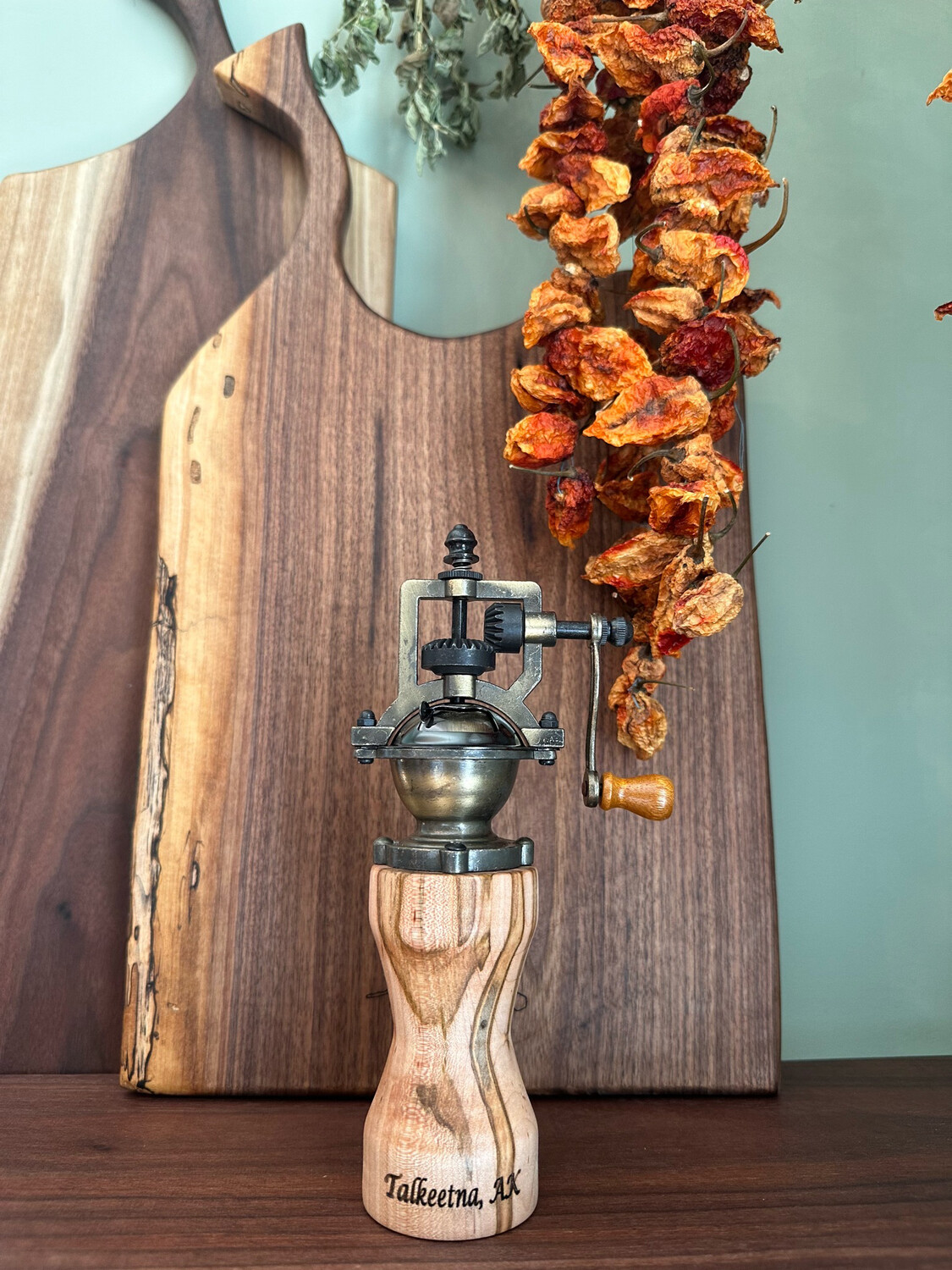 Vintage Style Pepper Mill