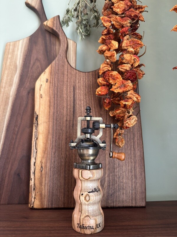 Vintage Style Pepper Mill