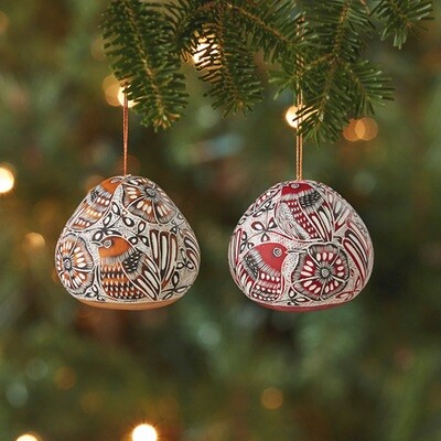 Avian Motif Gourd Ornament, Quantity 1