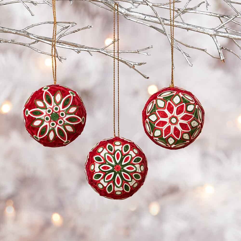 Quilled Berry Ball Ornament - Qty 1