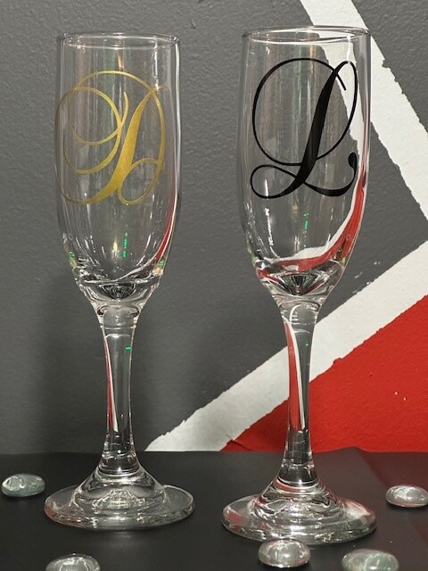 Vinyl Initial/Chanel Wine Glass