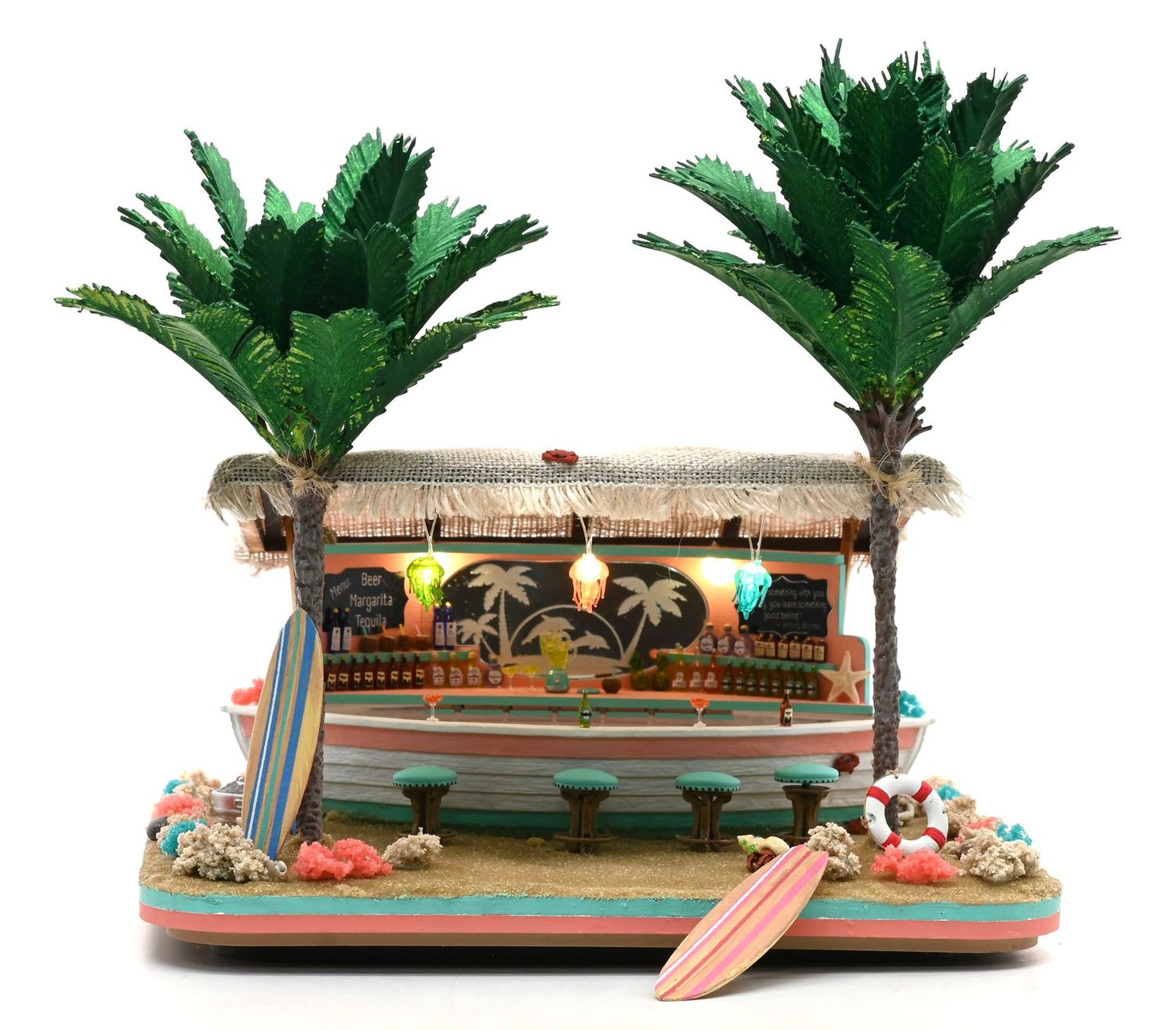 Cocktail Cove - 1/4" Scale