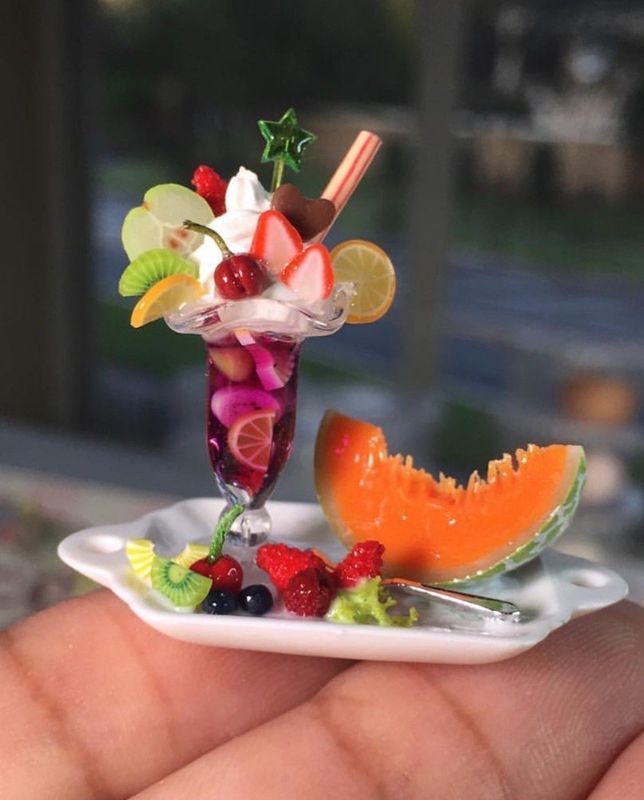 Miniature Tropical Dessert - 1" Scale