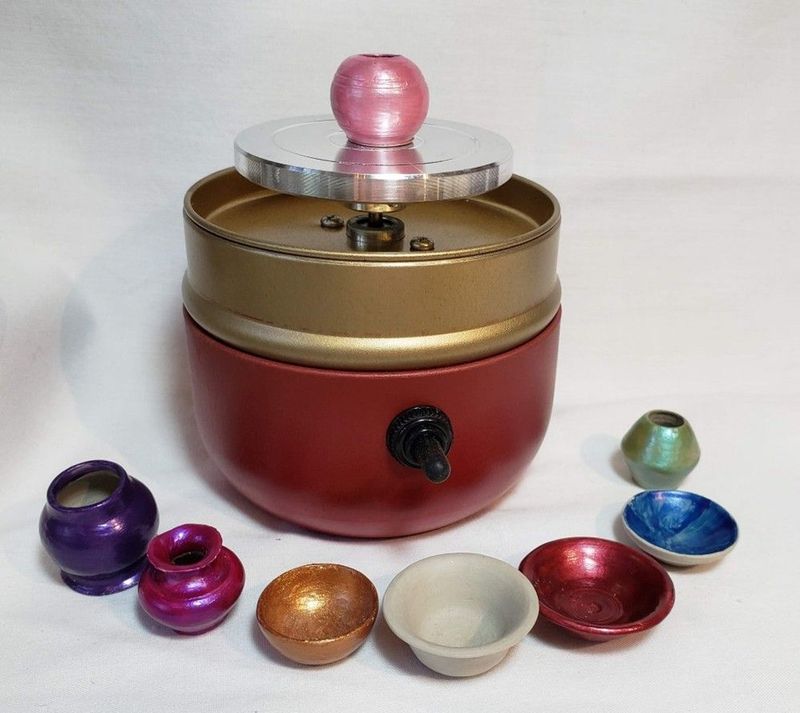 Sculpting Pottery on a Mini Wheel - 1" Scale