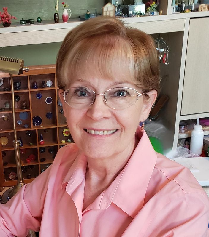 Tea Time at the Beach - 1" Scale