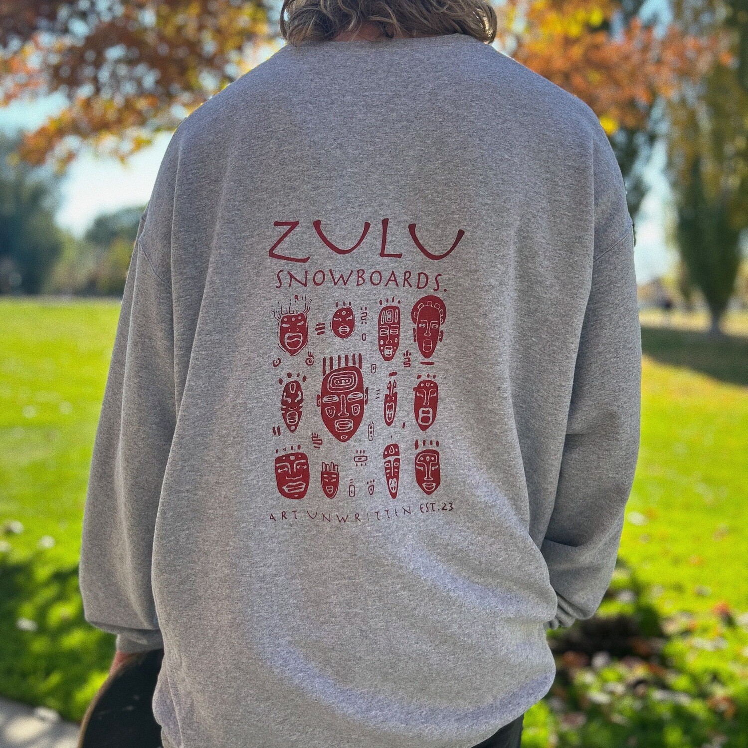 ZULU MANY FACES CREW NECK SWEATER