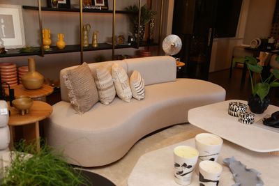 Nova Couch