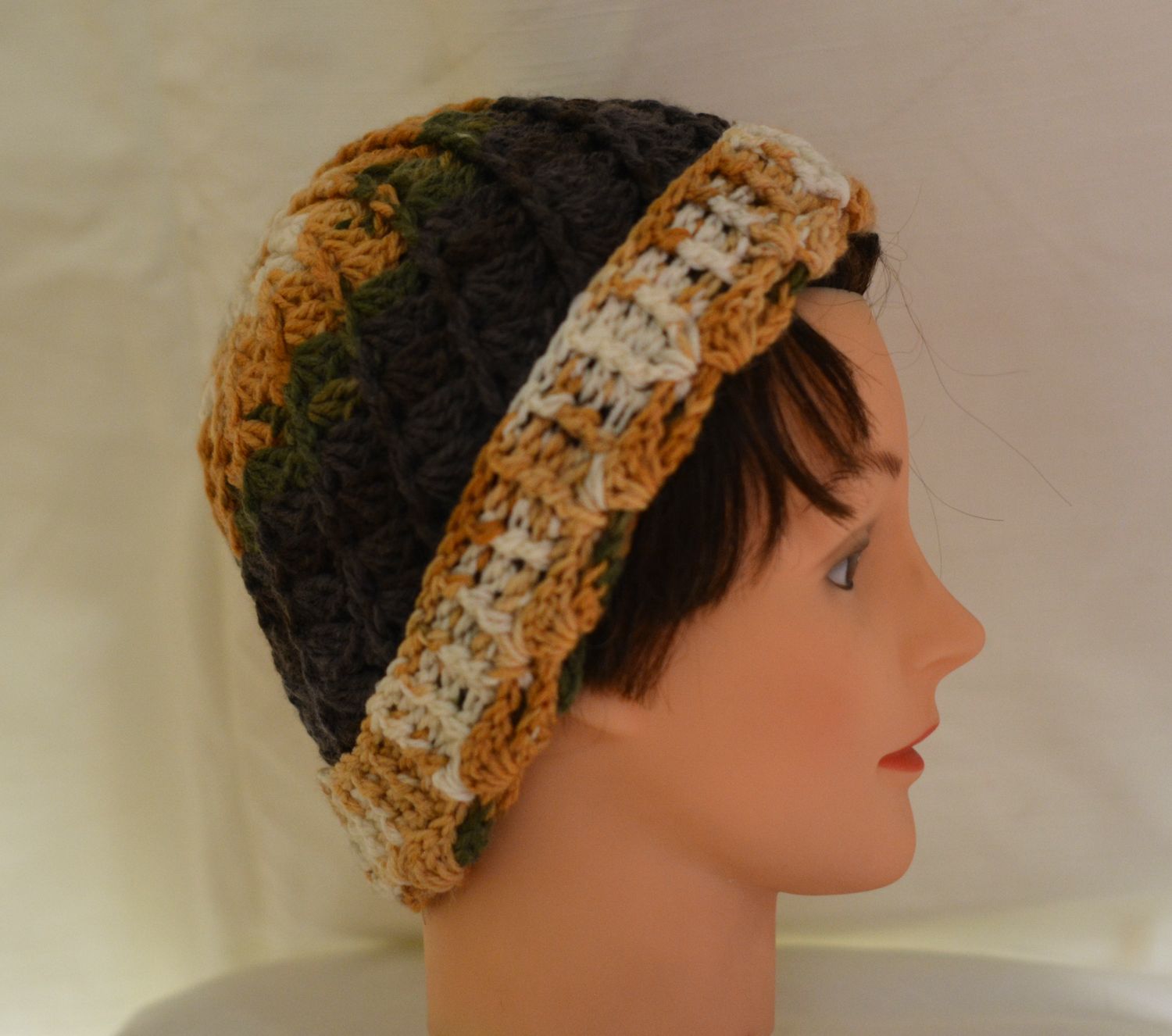 Gorro multicolor 16 hecho a mano