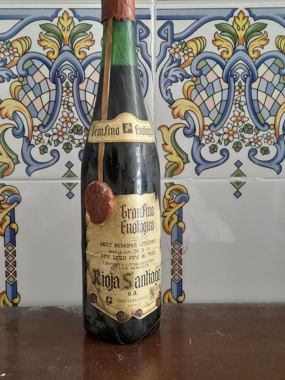 Bodega Rioja Santiago  b. 2679   Para coleccionista.