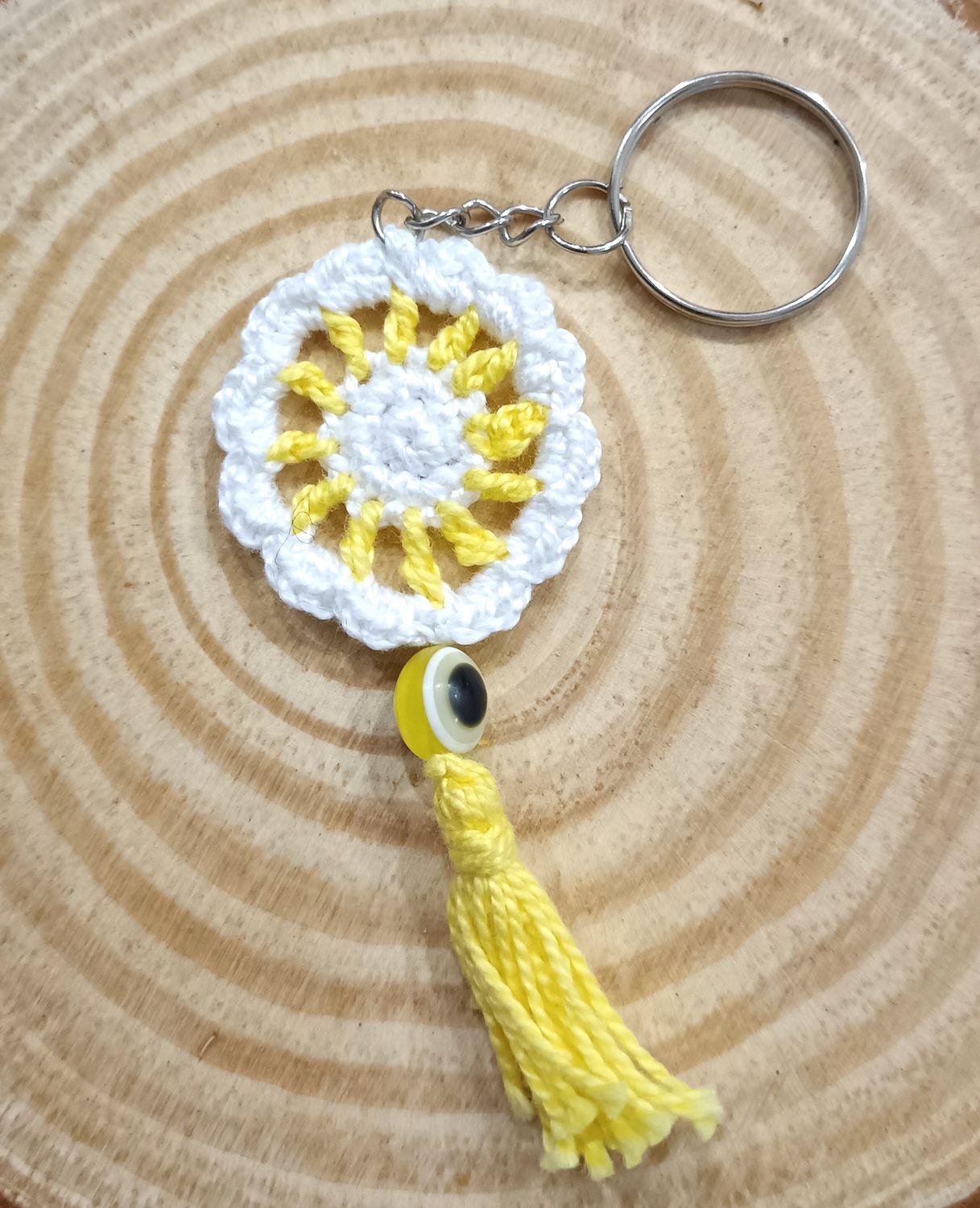 Porte-clés attrape-rêves blanc et jaune   fait 'a la main