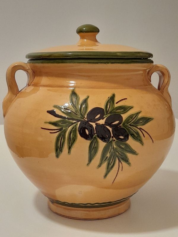 Handmade olive jar with lid