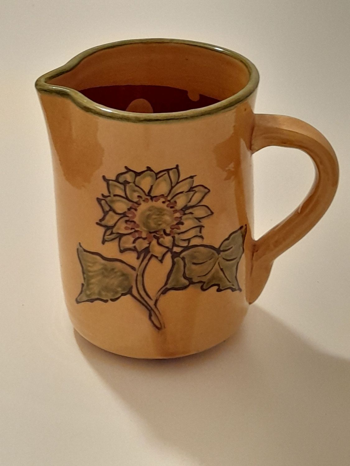 Pichet tournesol droit 1l. fait à la main