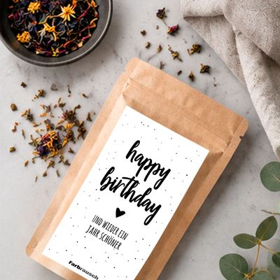 Tee Tütchen mit Spruch „Happy birthday - Und wieder ein Jahr schöner Tee Tütchen mit Spruch „Happy birthday - Und wieder ein Jahr schöner"