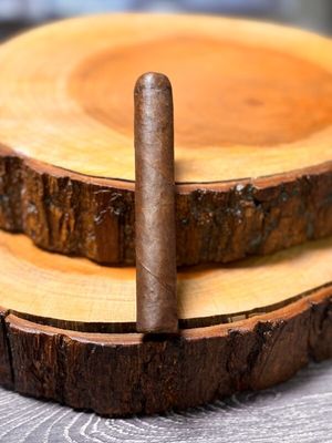 Fresh Rolled Premium Cigars - Robusto 5x52