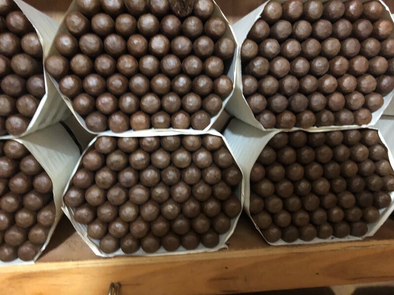 Fresh Rolled Premium Cigars - Shaggy 7x52