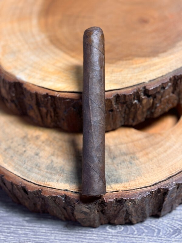 Fresh Rolled Premium Cigars - Corona Gorda 6x60