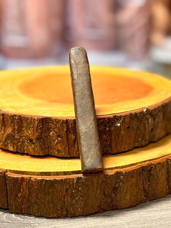 Fresh Rolled Premium Cigars - Box Pressed 6x60