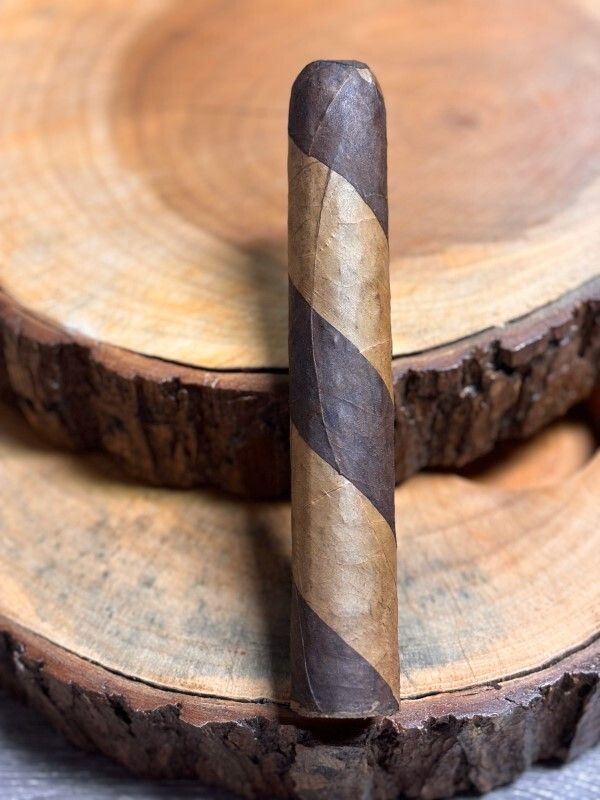 Fresh Rolled Premium Cigars - Soberano 7x70