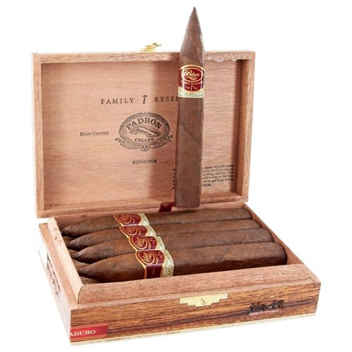 Padron Family Reserve No. 44 Maduro