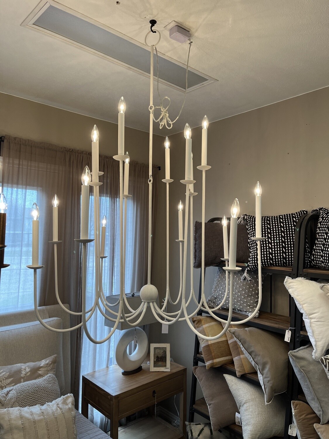MBW - S CHANDELIER WHITE