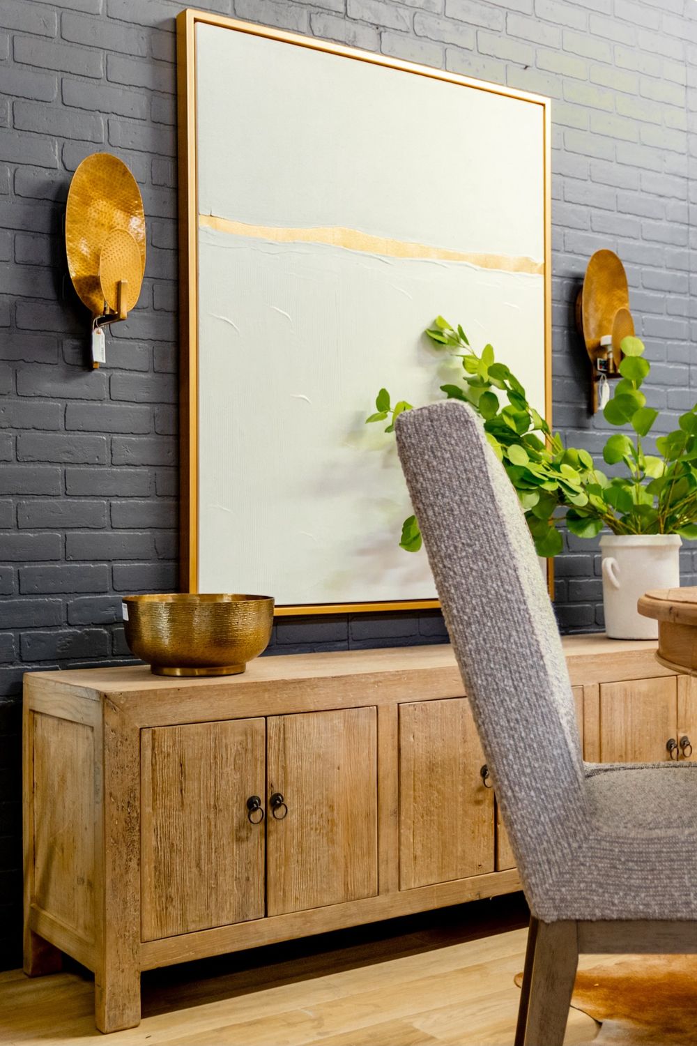 Low Pine Console
