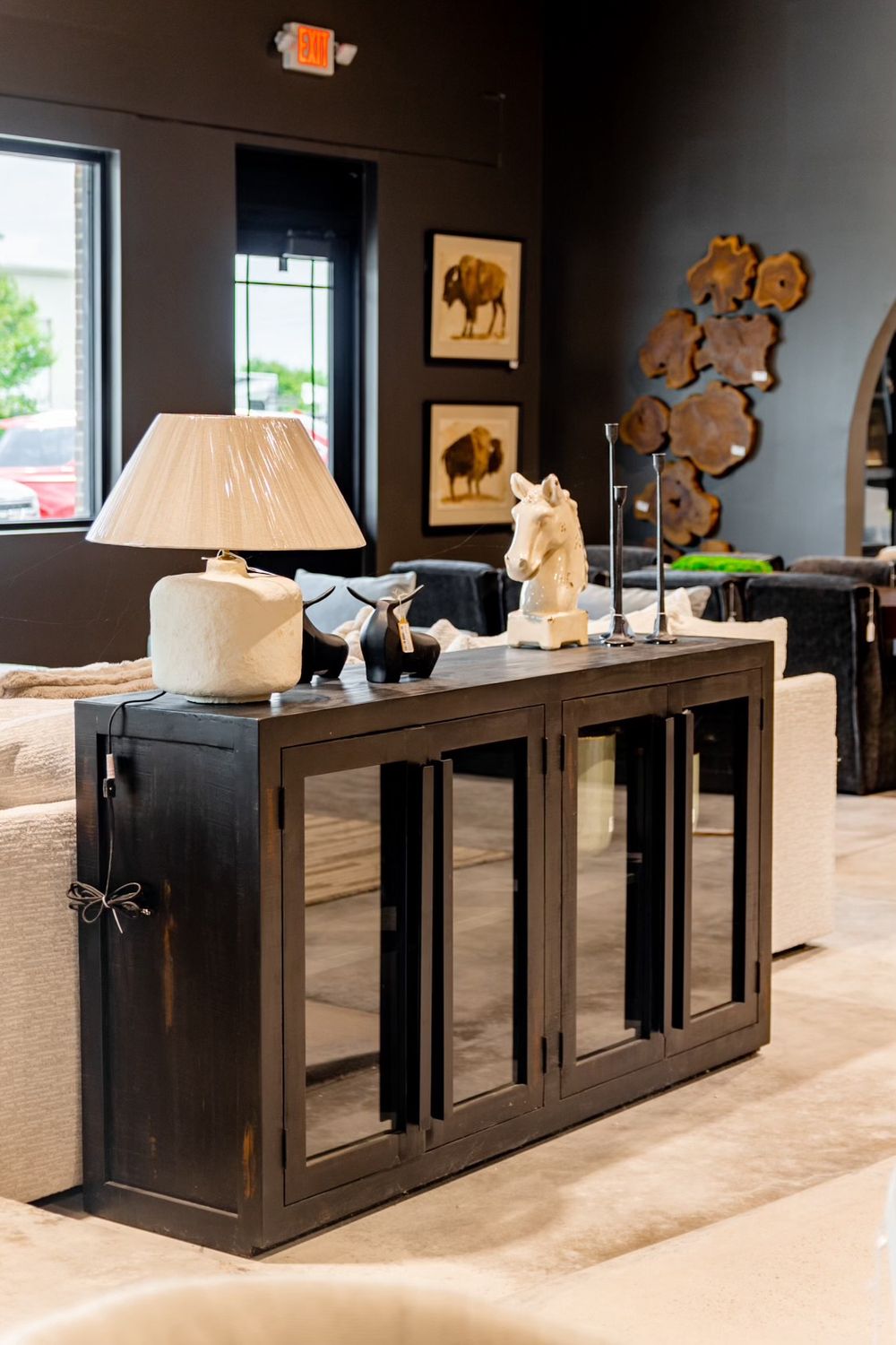 The Drew Console, Interior Color: Black