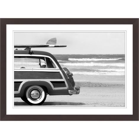 B&amp;W Beach Car