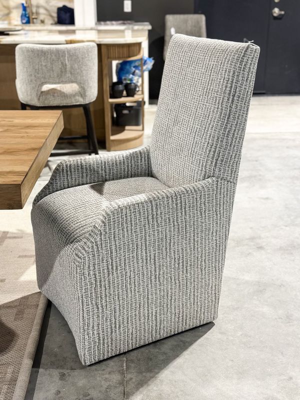 RW2 Tall Chair W/Arms Glen Plaid Jute