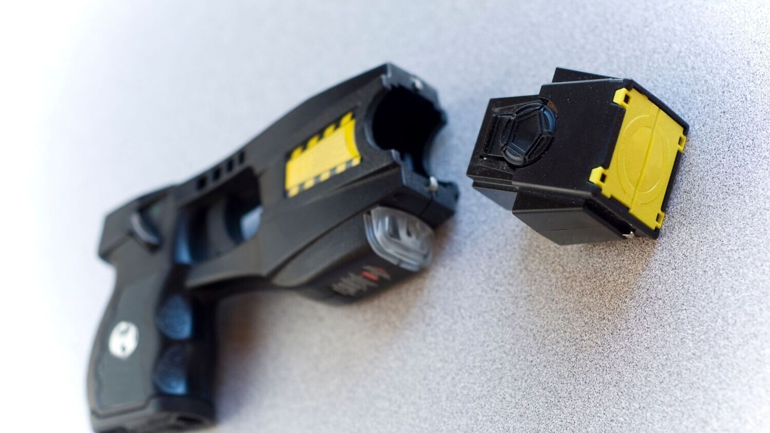 Taser Training For Security Guards And Civilians (Taser Included)