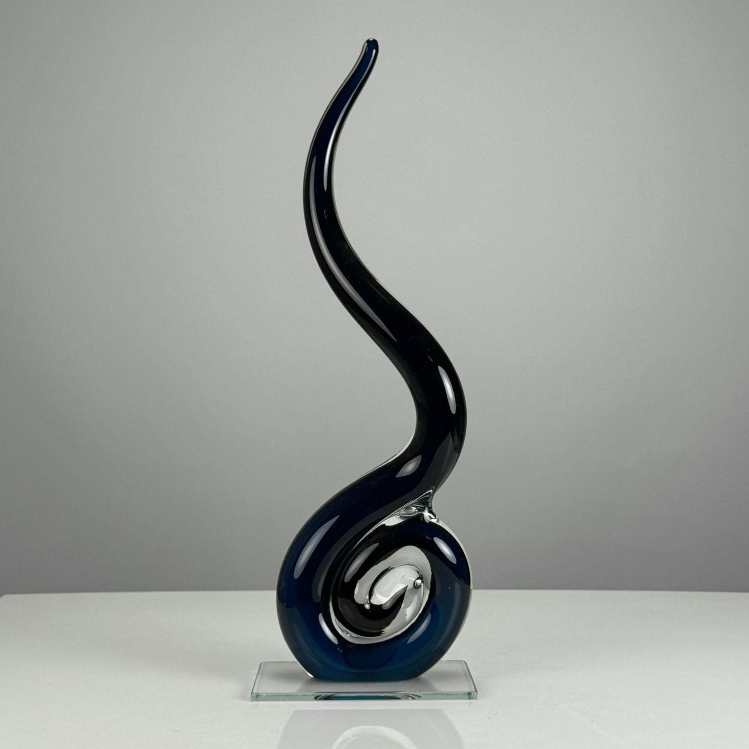Nautilus - Dark Blue