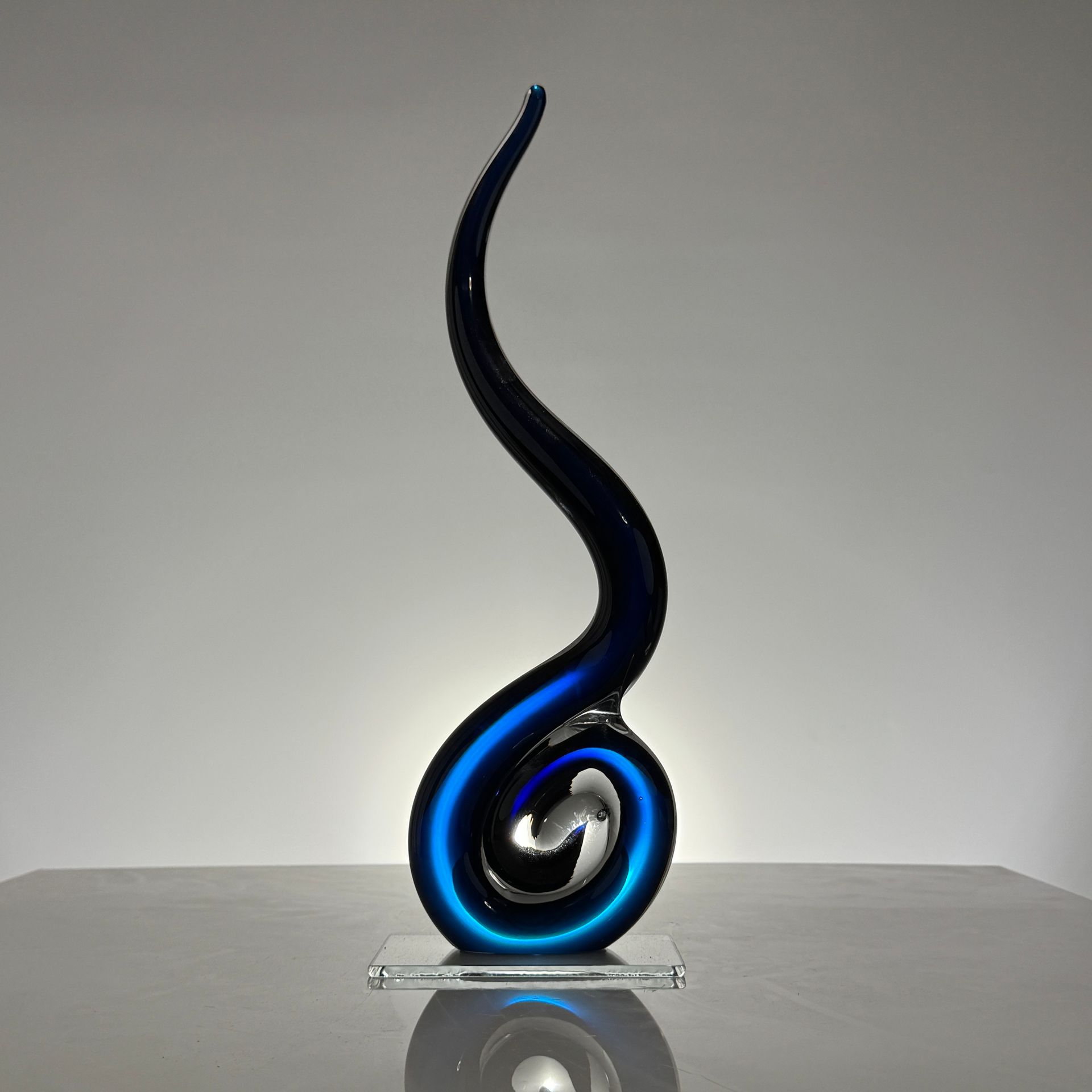 Nautilus - Dark Blue