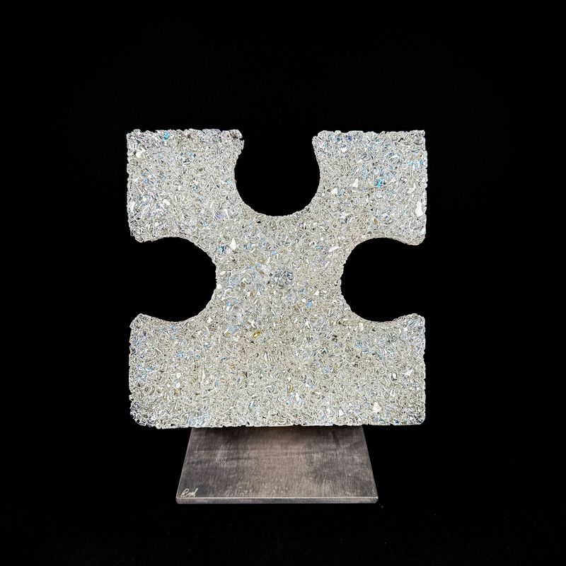 Droplet Puzzler - Clear with Blue Dichroic - #4