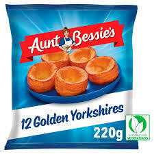 Aunt Bessie&#39;s 12 Golden Yorkshires 220g