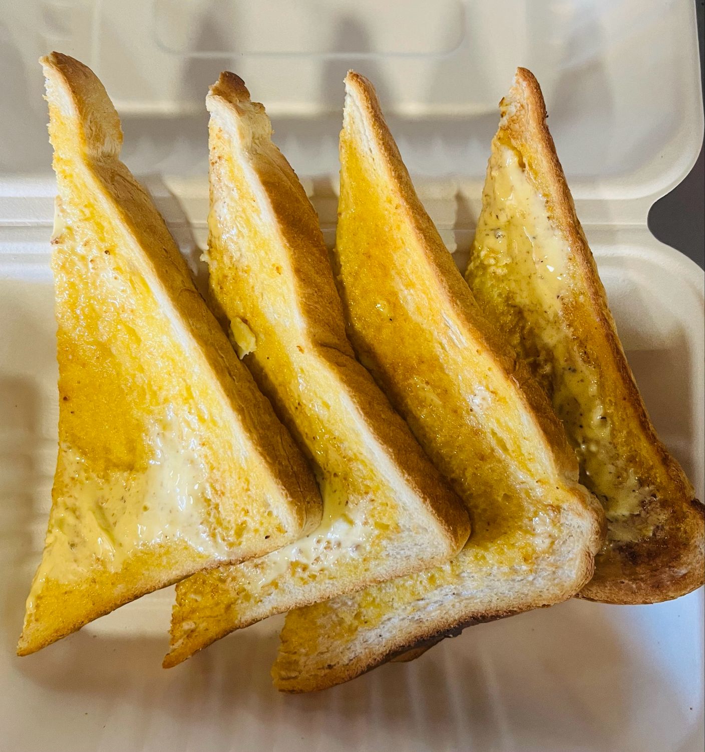 Toast (2 Slices with Butter)